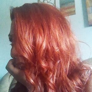 Meet your Posher, Alecia